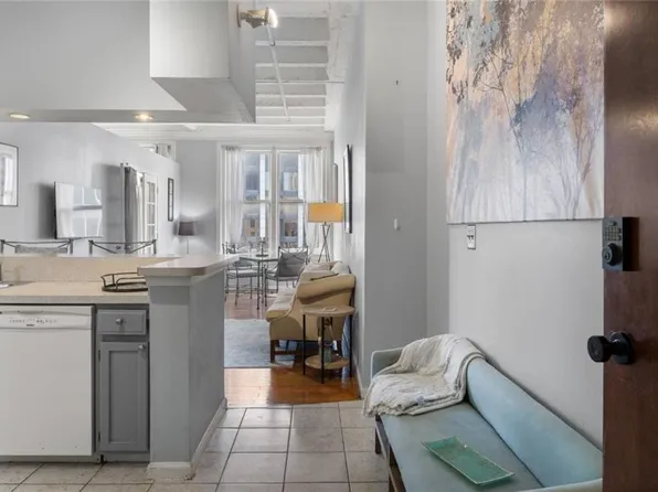 32 Peachtree St NW APT 1605, Atlanta, GA 30303