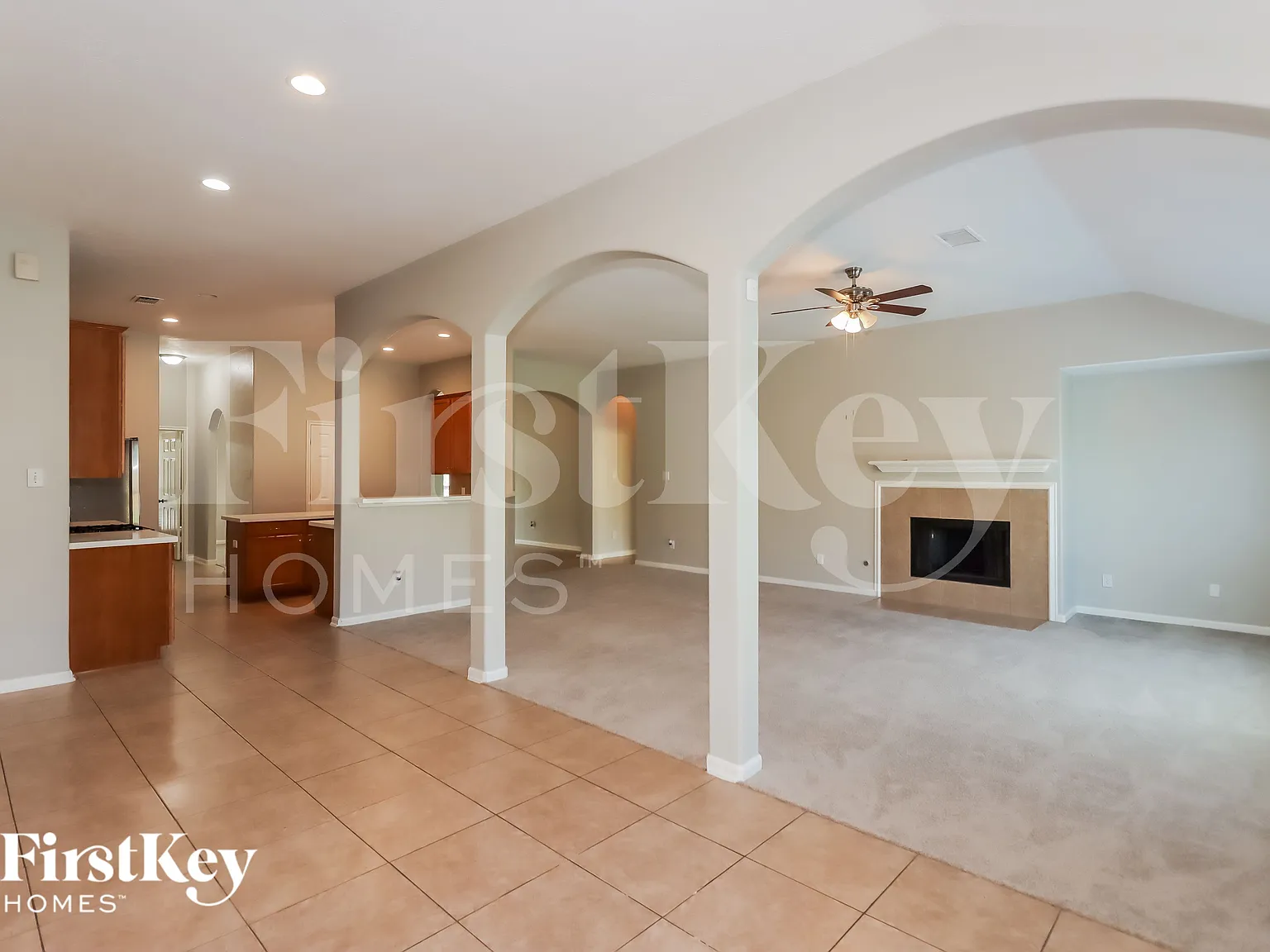 4 bed, 2.5 bath, 2597 sqft, $2,210 — Photo 4