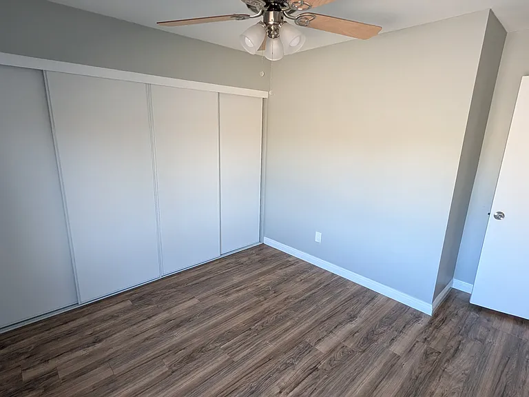 7580 Kellogg Ave — Photo 14
