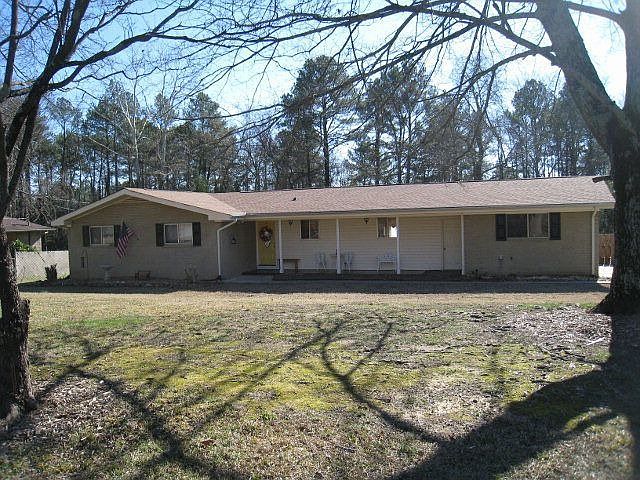 1st image of 1934 Valley Brook Dr
