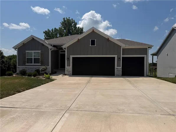 16055 NW 123rd St, Platte City, MO 64079