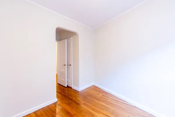 Rented by Stonehenge NYC LLC | media 6