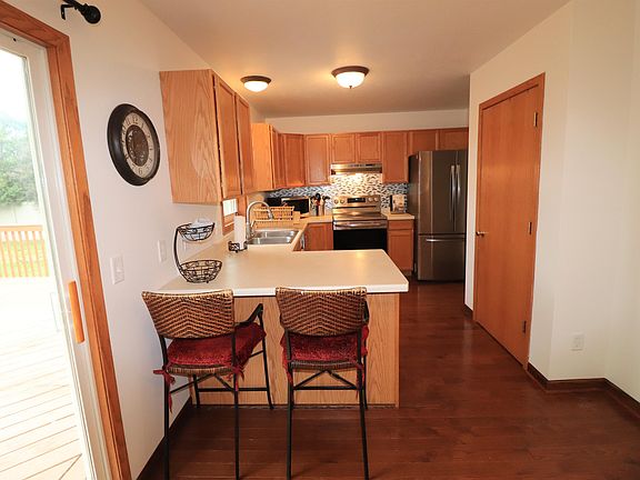 5th image of 1609 Alpine Dr