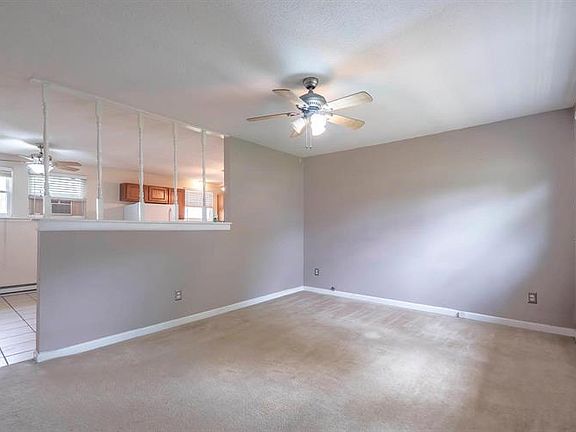 2nd image of 7822 Clearwater Ct