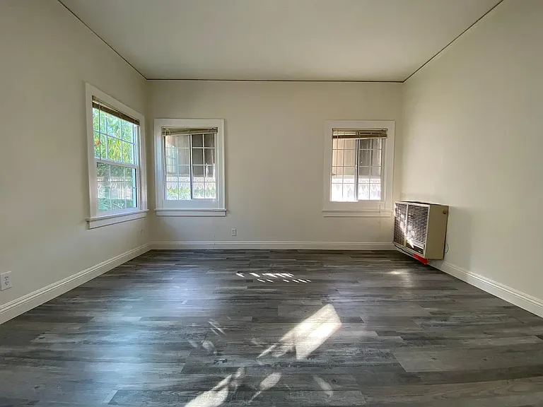 133 S Saint Andrews Pl #3 — Photo 24