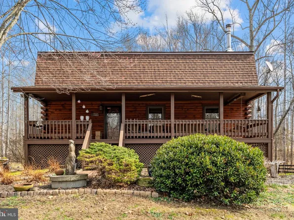 10418 Cliff Mills Rd, Marshall, VA 20115