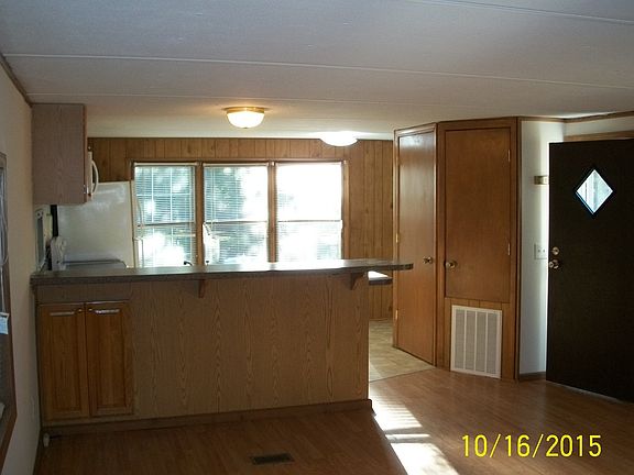 Living Room - Kitchen View