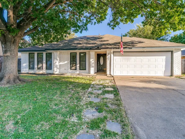 2507 Villanova St, Arlington, TX 76018