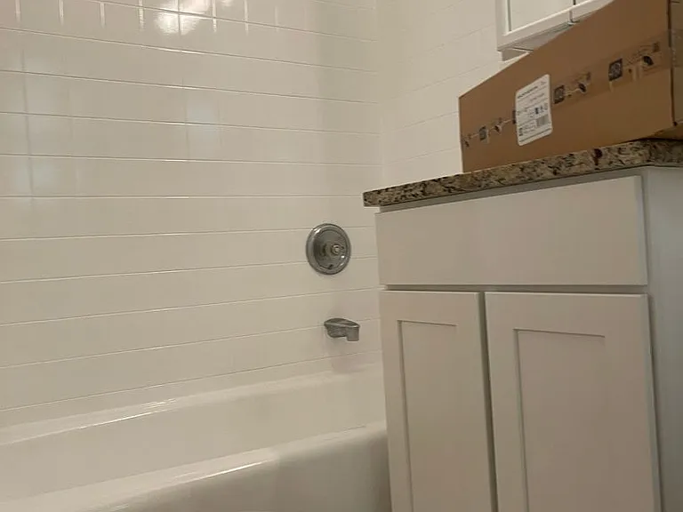 282 Grove St #9 — Photo 9