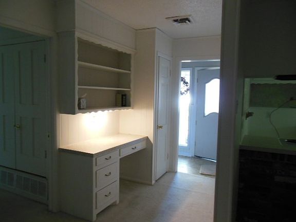 2nd image of 2406 Beverly Dr
