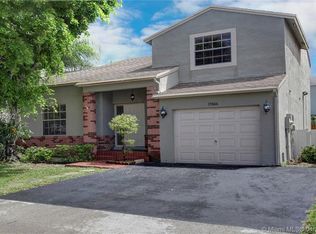 13866 Langley Pl, Davie, FL 33325