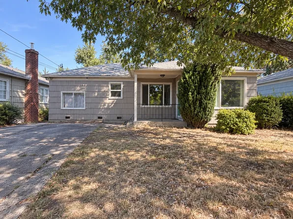 1024 Mount Pitt Ave, Medford, OR 97501