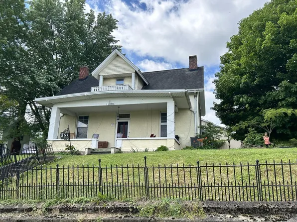 351 W Main St, Hillsboro, OH 45133