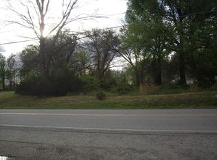 2902 Pleasant Garden Rd, Greensboro, NC 27406