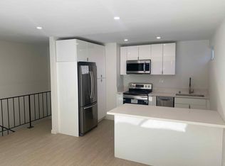 2441 N Beachwood Dr #7, Los Angeles, CA 90068