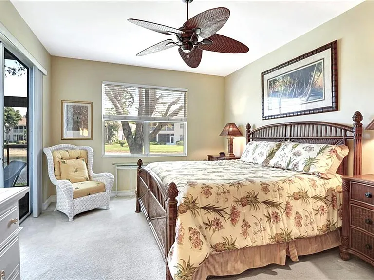 784 Carrick Bend Cir #101 — Photo 19