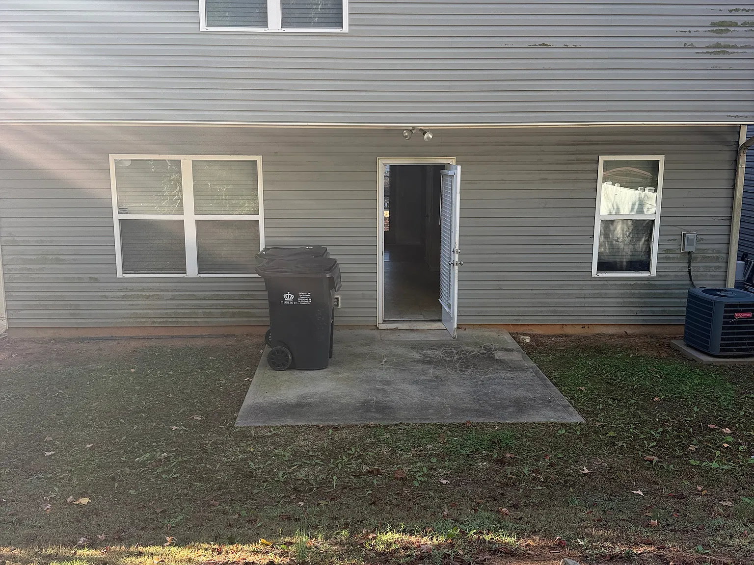 3 bed, $1,795 — Photo 2