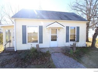 1405 Rock Rd, De Soto, MO 63020