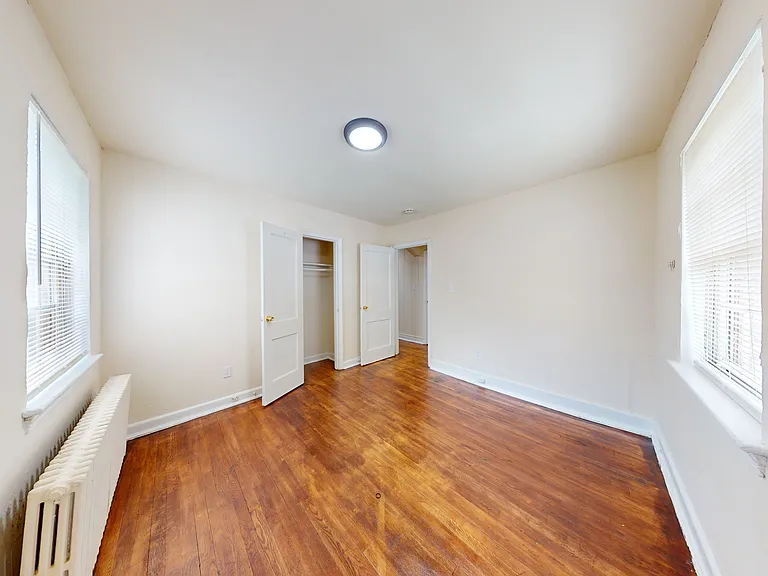 30 Danbury St SE #1 — Photo 22