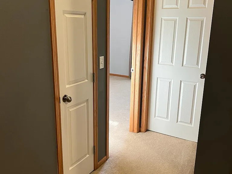 1223 SE Village View Ln — Photo 12