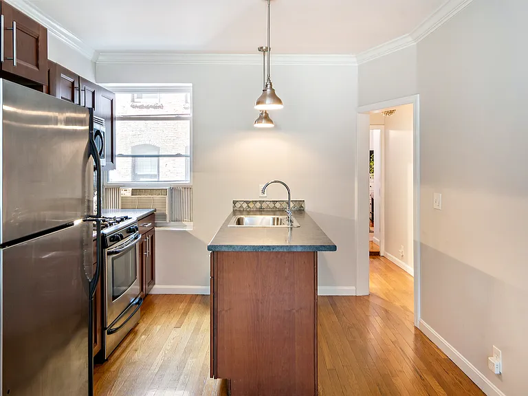19 Revere St #1 — Photo 13