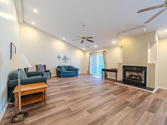 5th image of 116 Driftwood Rd