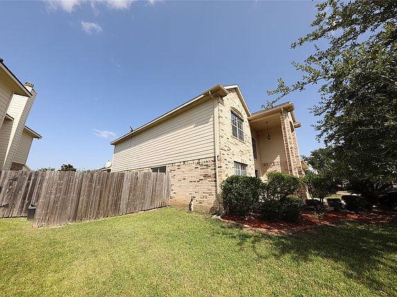 2nd image of 2311 Diamond Springs Dr