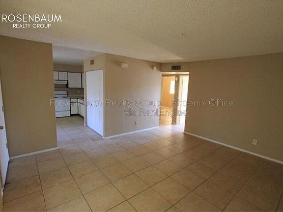 5th image of 452 E 9th Ave APT 2