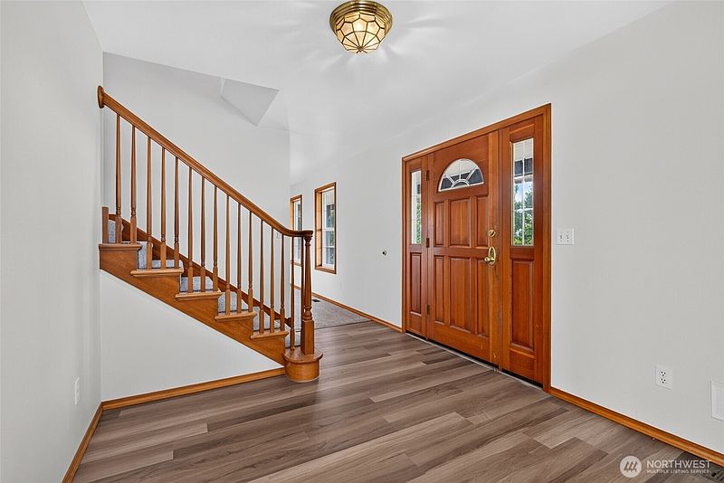 3rd image of 12035 Downey Road