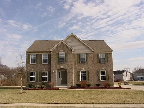 1st image of 125 Old Carriage Ct