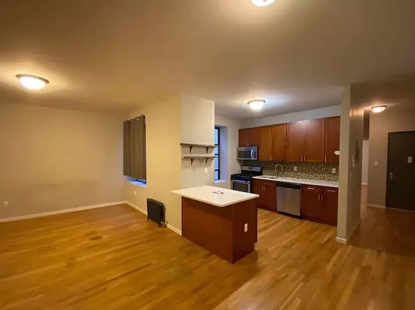 64 Wadsworth Ter APT 3, New York, NY 10040