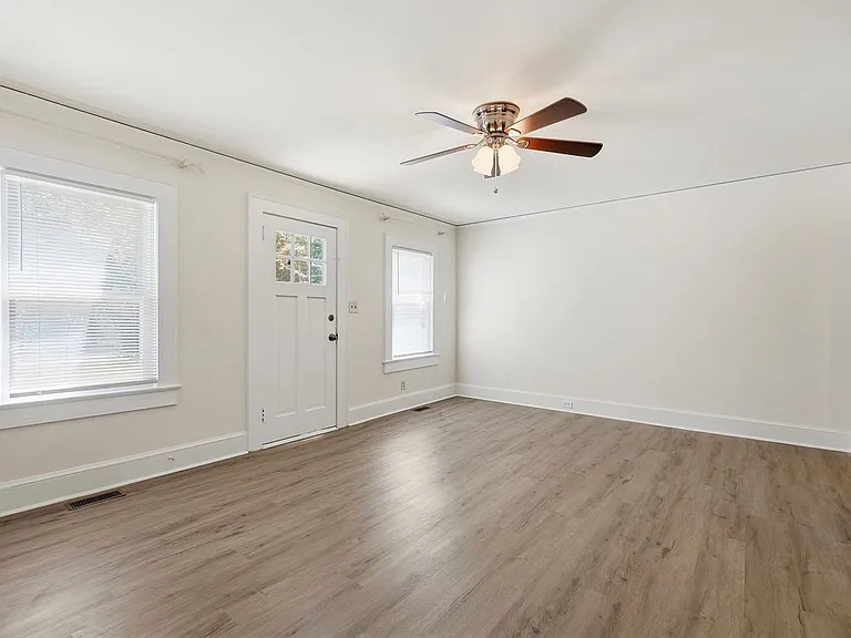 108 Eagle Rd — Photo 5