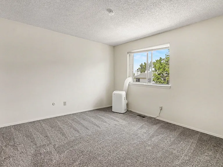17649 E Loyola Dr — Photo 13