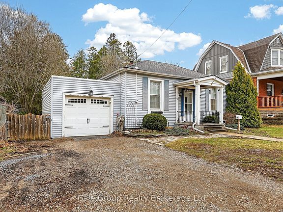 4th image of 160 Riddell St