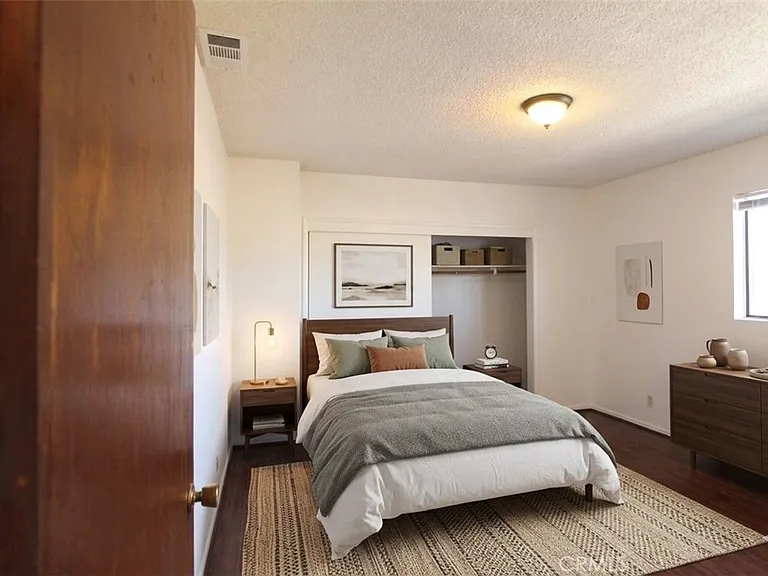 308 N Primrose Ave #D — Photo 9