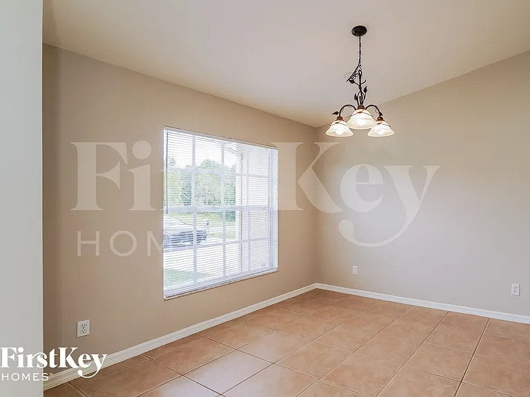6490 Chabot Ave — Photo 4