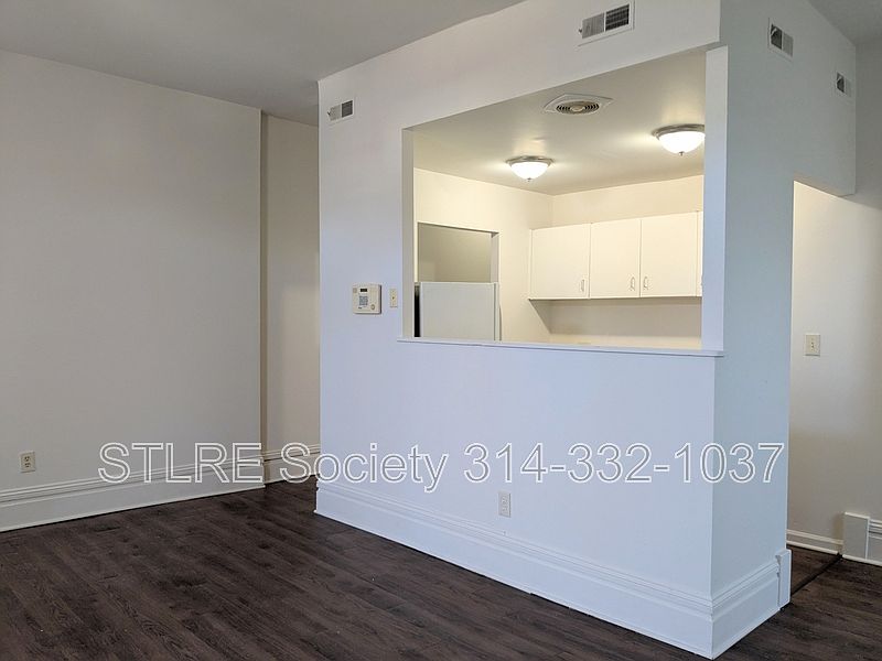 1st image of 3503 Pestalozzi St APT B