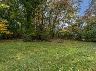 564 Essex Ave, Gloucester, MA 01930