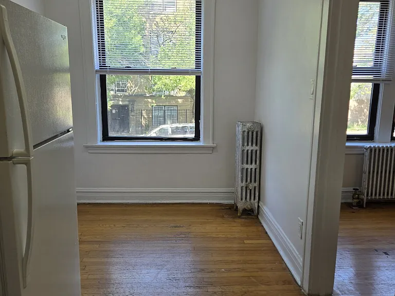 1717 W North Shore Ave #1B — Photo 2