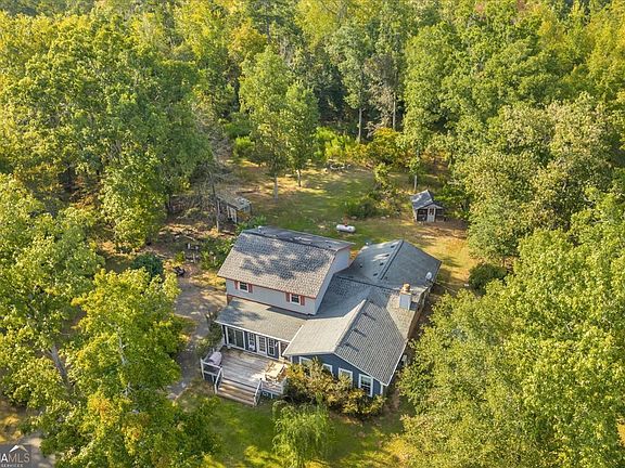 2nd image of 354 Pineview Rd