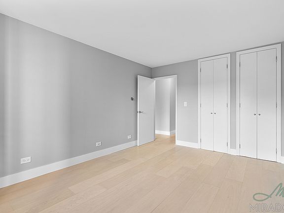 5th image of 330 E 39th St #4C