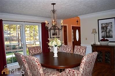 4th image of 2025 Janmar Ct