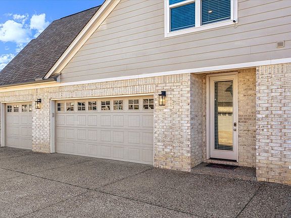 4th image of 13853 Highlands Crest Dr