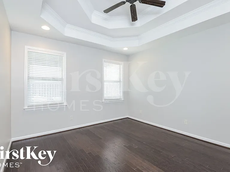 3591 Grand Central Ave — Photo 7