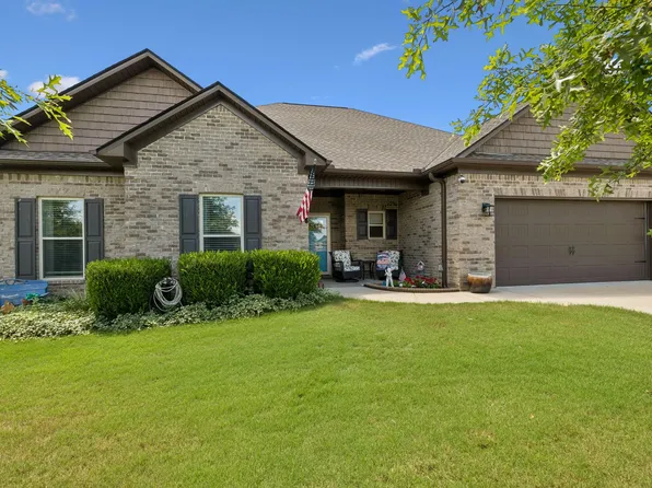 5002 Rainier Dr, Chapel Hill, TN 37034