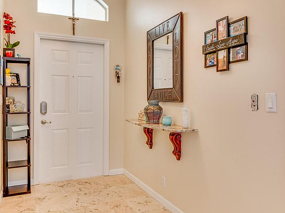 5th image of 6136 Sand Hills Cir