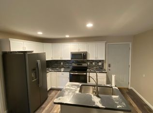 247 E Walnut St #C, Oglesby, IL 61348