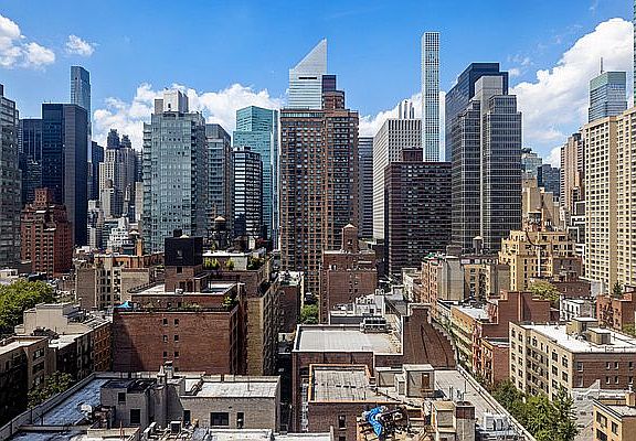 5th image of 400 E 54th St APT 17B