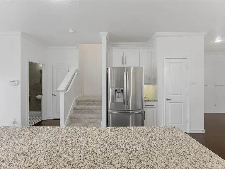 3406 W 4th St — Photo 10