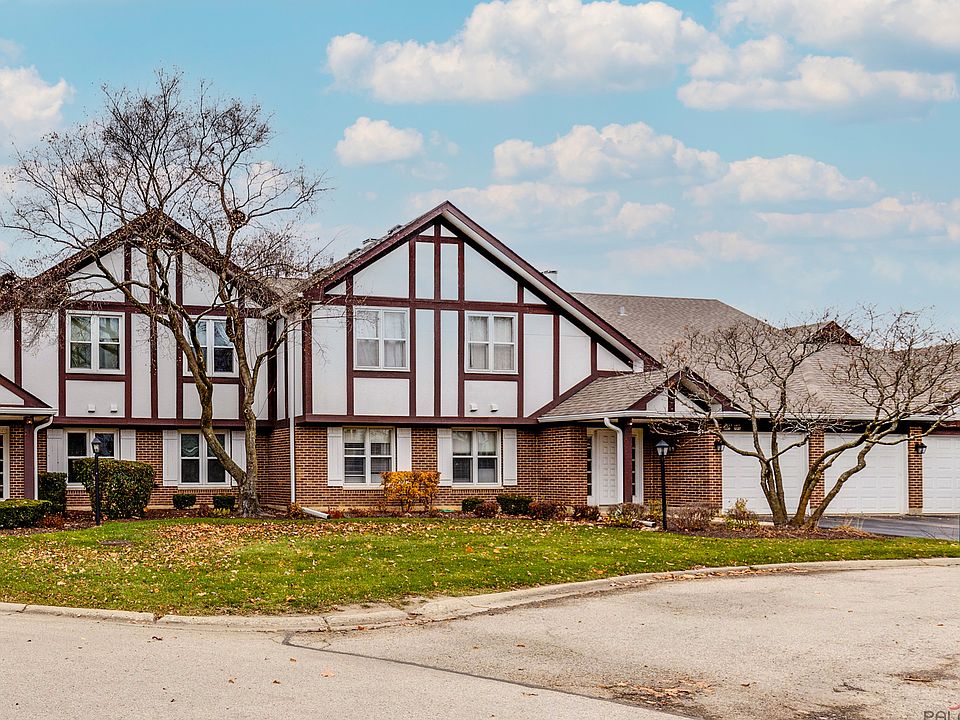 1st image of 1332 Cromwell Ct #90
